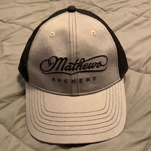 Mathew’s archery SnapBack hat